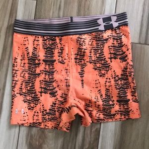 Snake print gym shorts